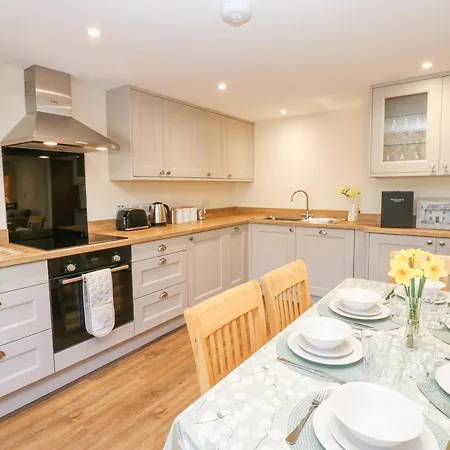 1 Brookside