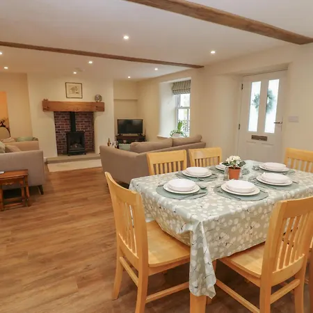 1 Brookside Warcop