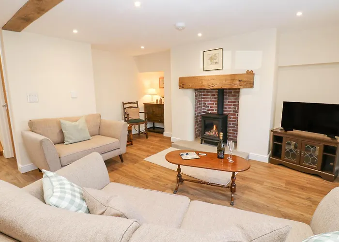 1 Brookside Holiday home *